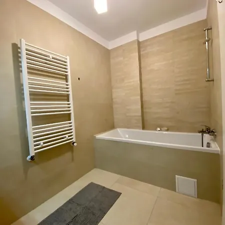 Апартаменти Studio 501 Coresi *